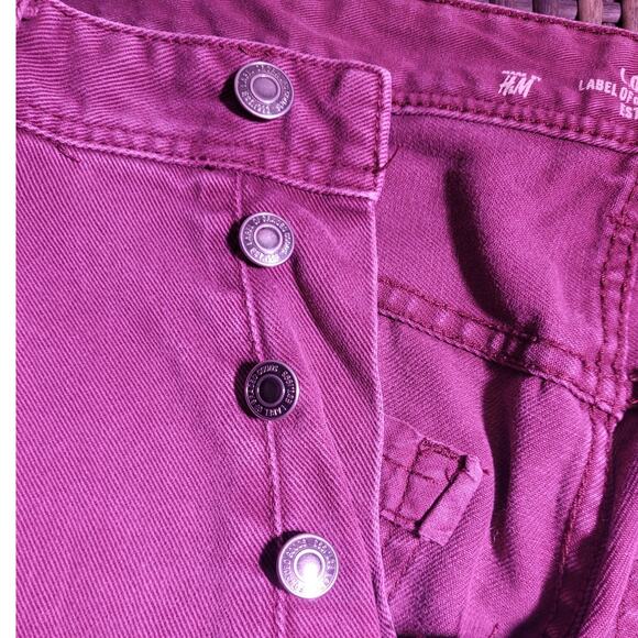 H&M LOGG Red Button Fly Straight Leg Jeans Sz 18/32 100% Cotton Burgundy - Picture 3 of 9
